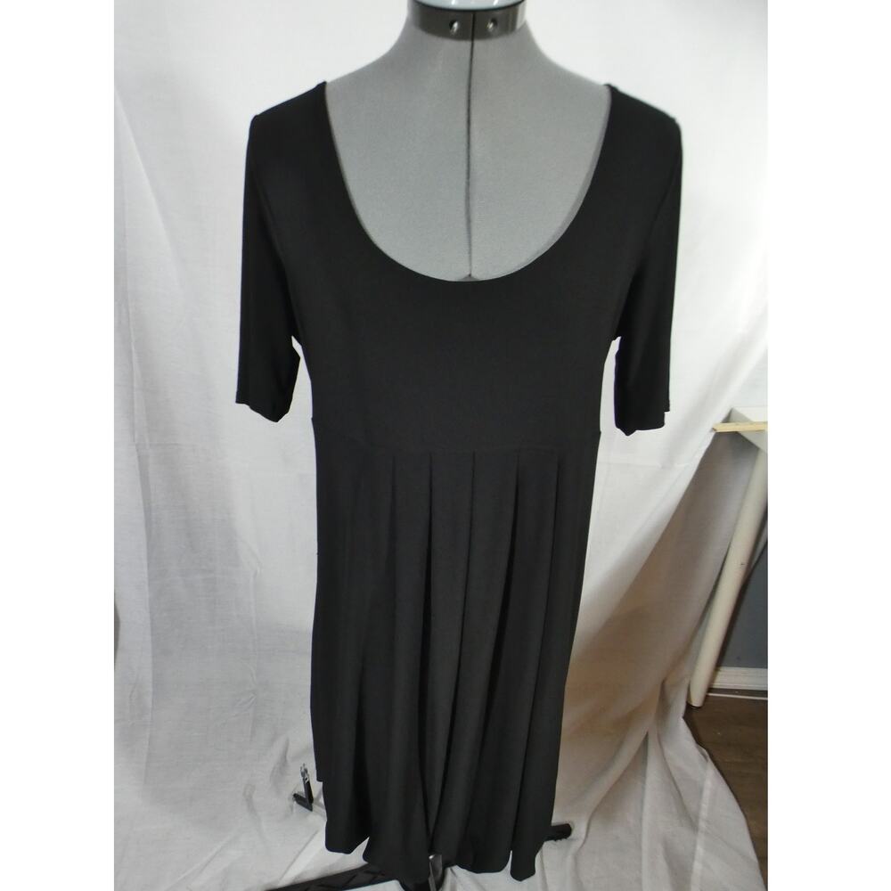 White House Black Market XL Black Cocktail Party Business Dress Twisted Back